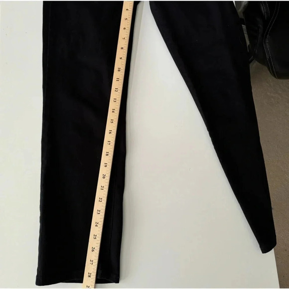 Levi’s San Francisco Demi Curve Classic Straight Leg Indigo Black Denim Jeans 28 - Picture 12 of 15